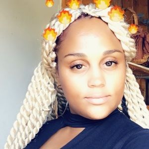 Meet your Posher, Shannon